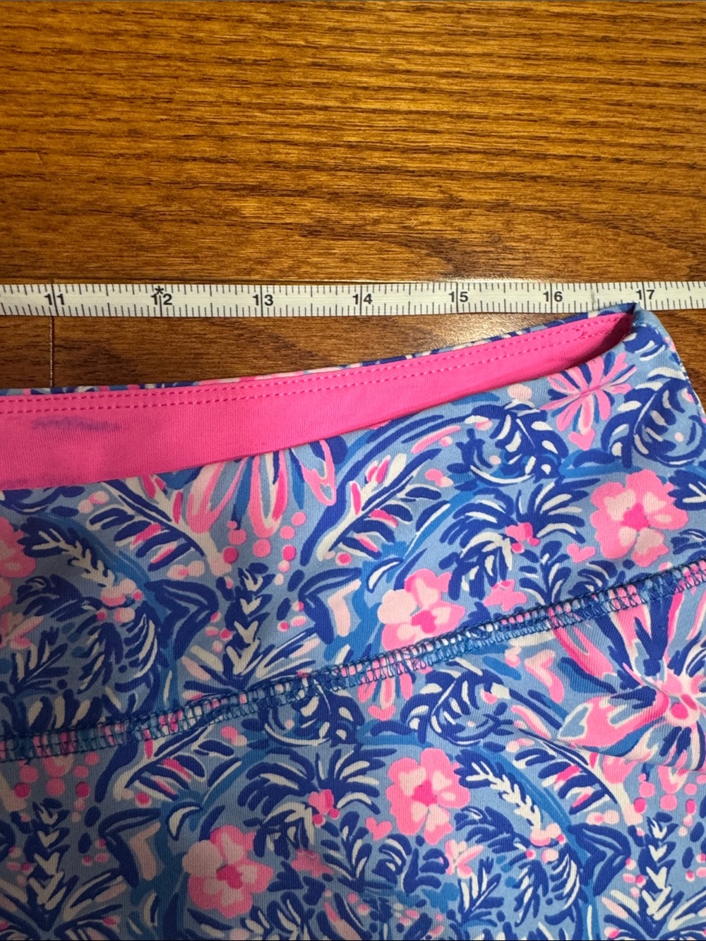 XL Lilly Pulitzer Luxletic Aila Skort Takin' It Easy print - Picture 4 of 8